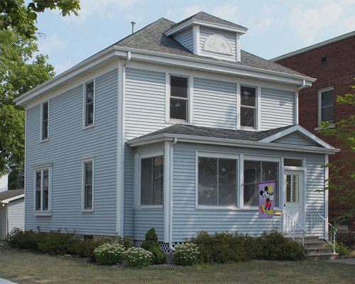 1015 Division Street La Crosse