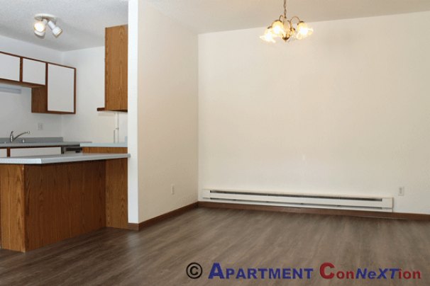 Dining Room | Kitchen Snack Counter
