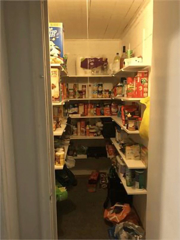 Kitchen Pantry