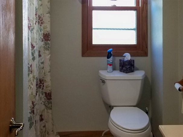 Bathroomn
